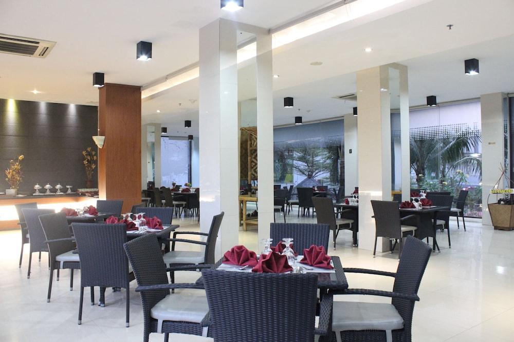 Sahid Mutiara Karawaci Hotel Tangerang Kültér fotó