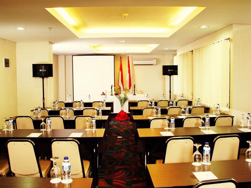 Sahid Mutiara Karawaci Hotel Tangerang Kültér fotó